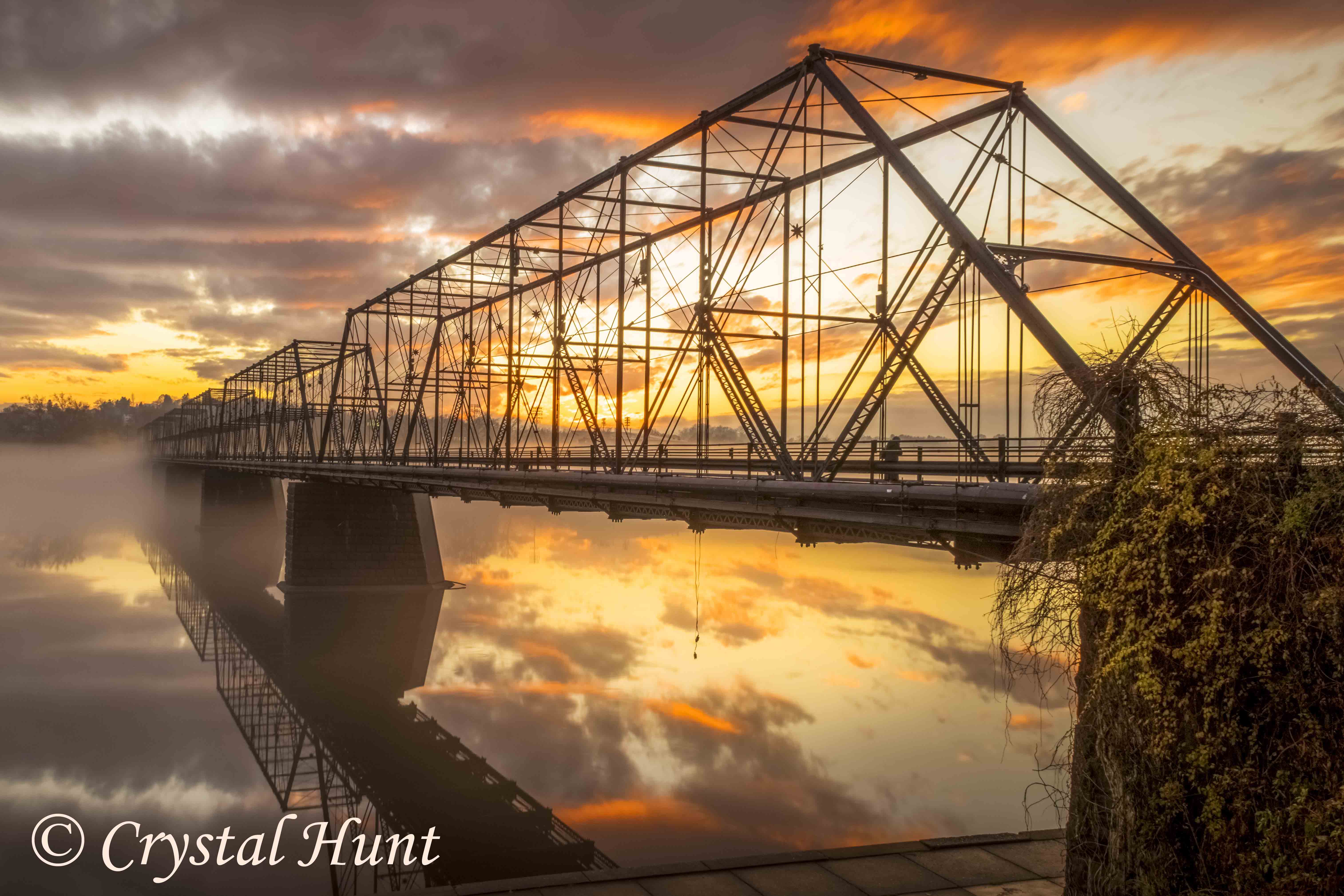 Walnut Street Bridge