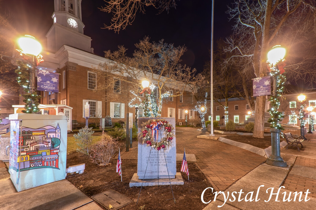 Christmas Courtyard